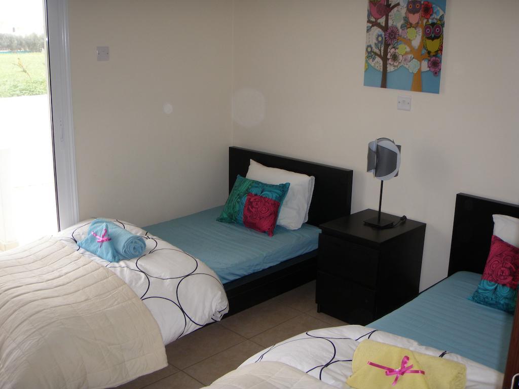 Mythical Sands Resort Ilona Apartment For Families Протарас Номер фото